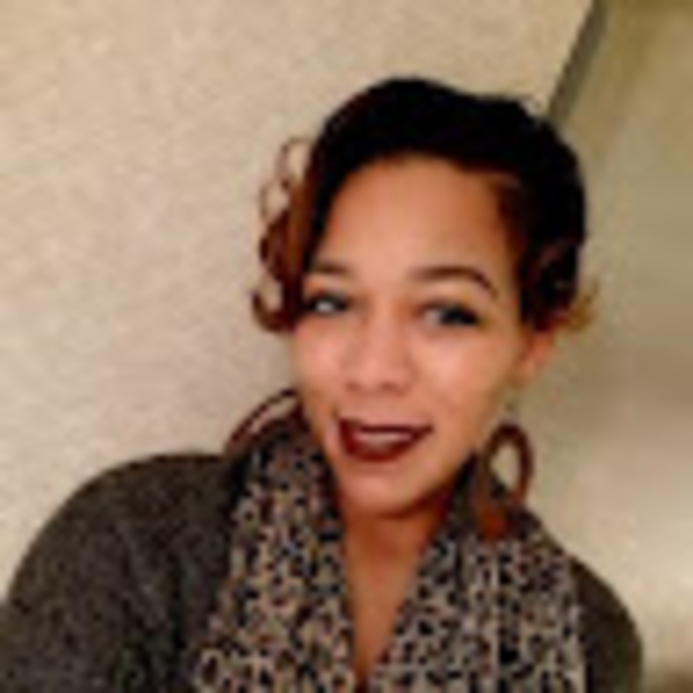 Meet your Posher, Crystal